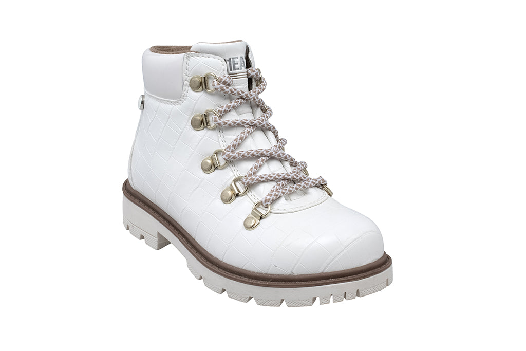  - נעלי נמרוד