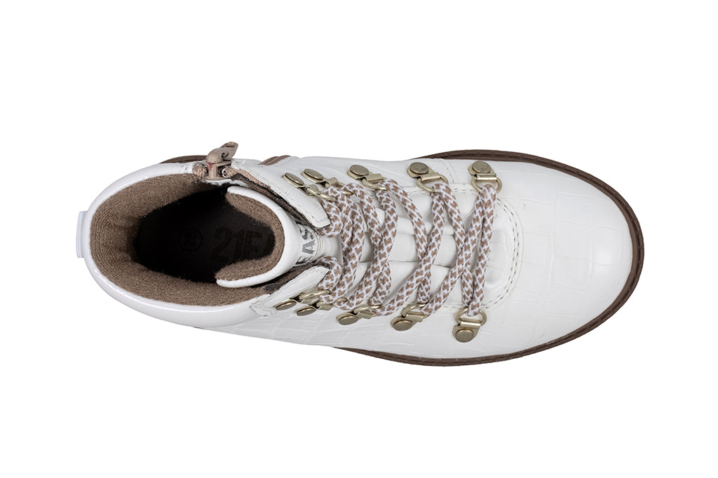 בנות אופנה 21EAST - נעלי נמרוד